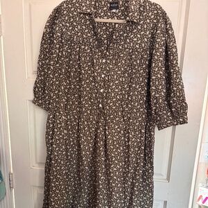 Lightweight 100% organic cotton esby philipa dress